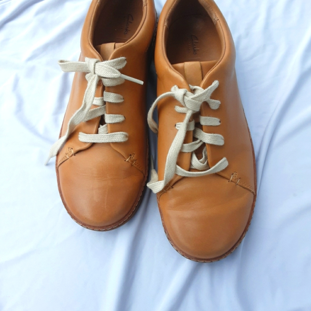 Clark S Artisans Nursing Shoe